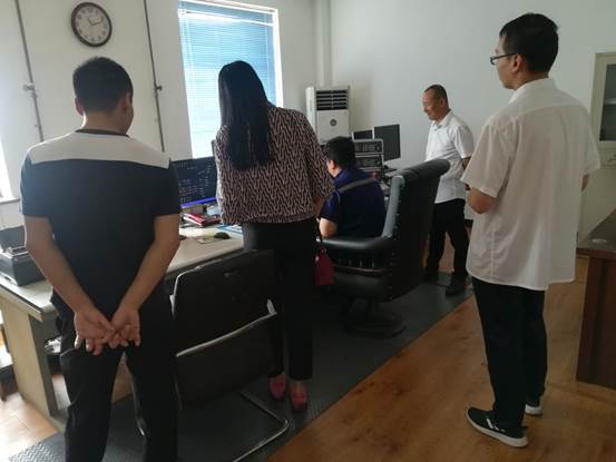 说明: F:\铁道运输系信息管理\现场调研资料\调研照片\2019\7-16-19 盘锦港金帛湾实践\IMG_20190717_111116.jpg